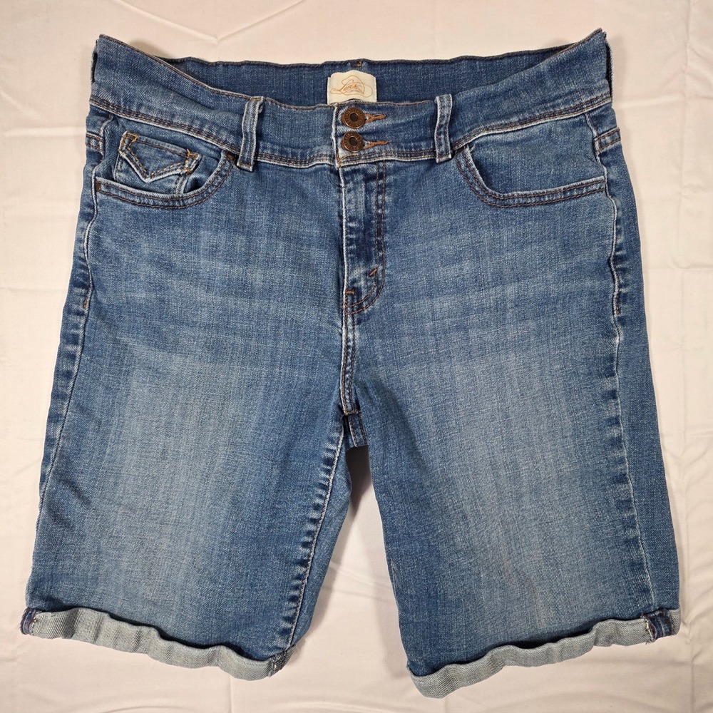 Levis 515 Bermuda Denim Shorts Womens 12 Medium Wash Stretch Cuffed Blue Jeans